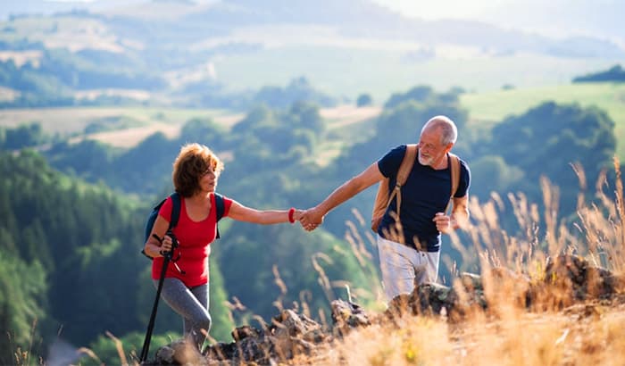 why-do-hands-swell-when-hiking-cave-and-mine-adventures