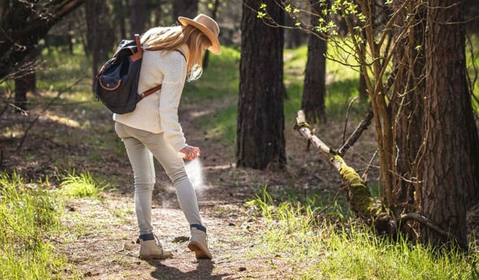 how to avoid ticks while hiking