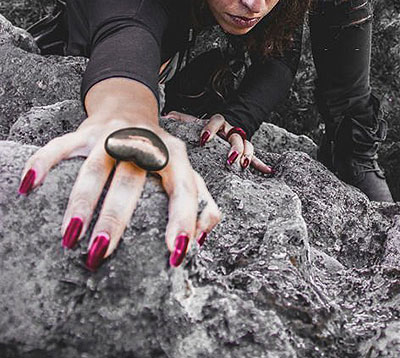 how to rock climb with long nails