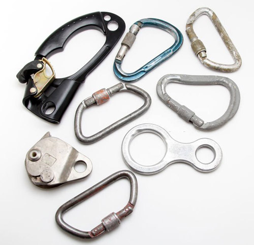 carabiner types according to shape